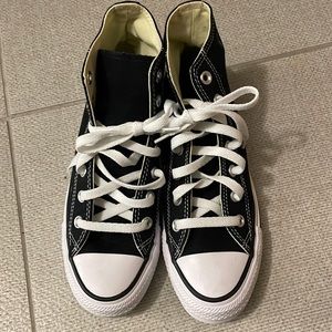 Converse Chuck Taylor All Star Hi tops size 7
